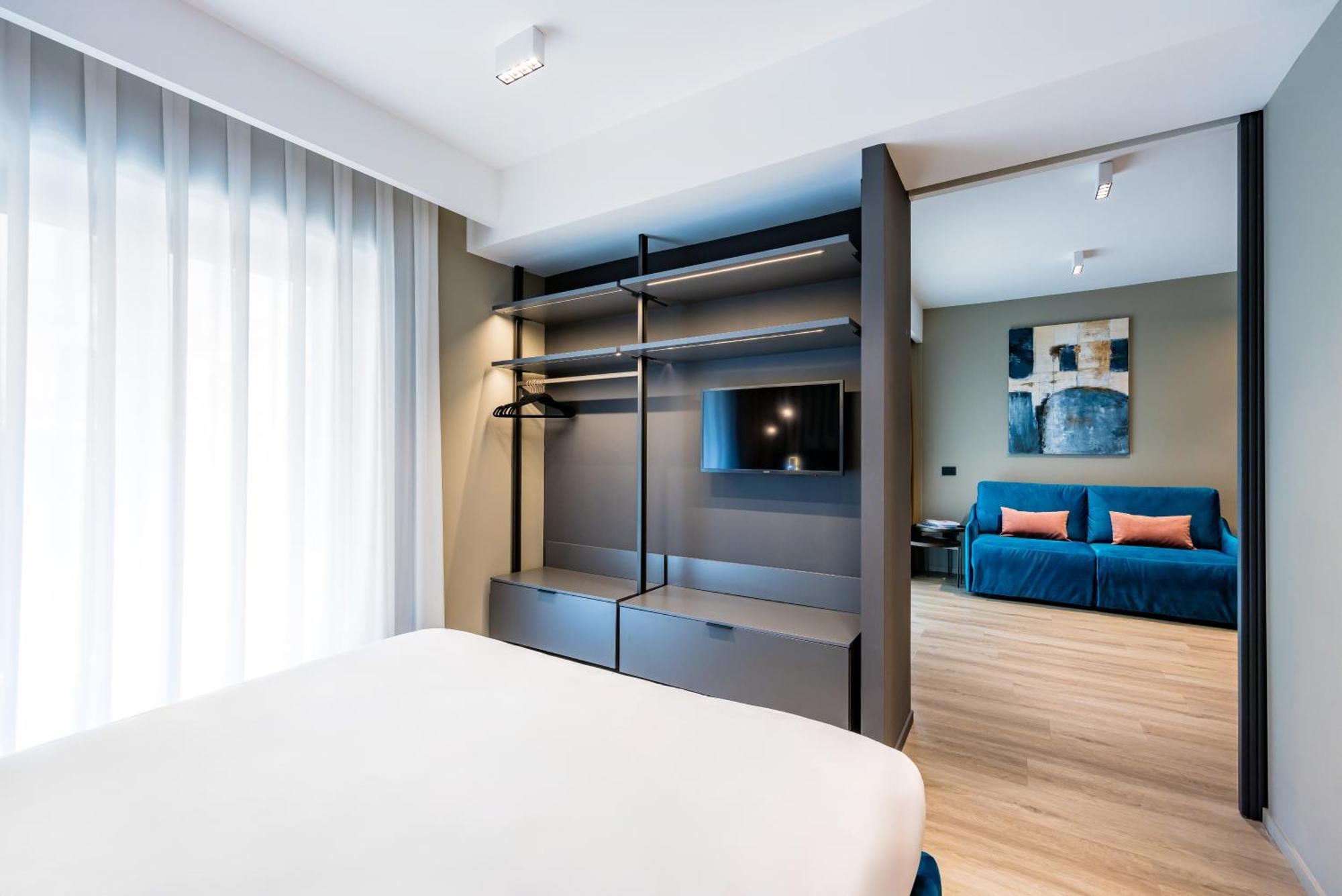 Mh Suites Plebiscito Neapel Exteriör bild