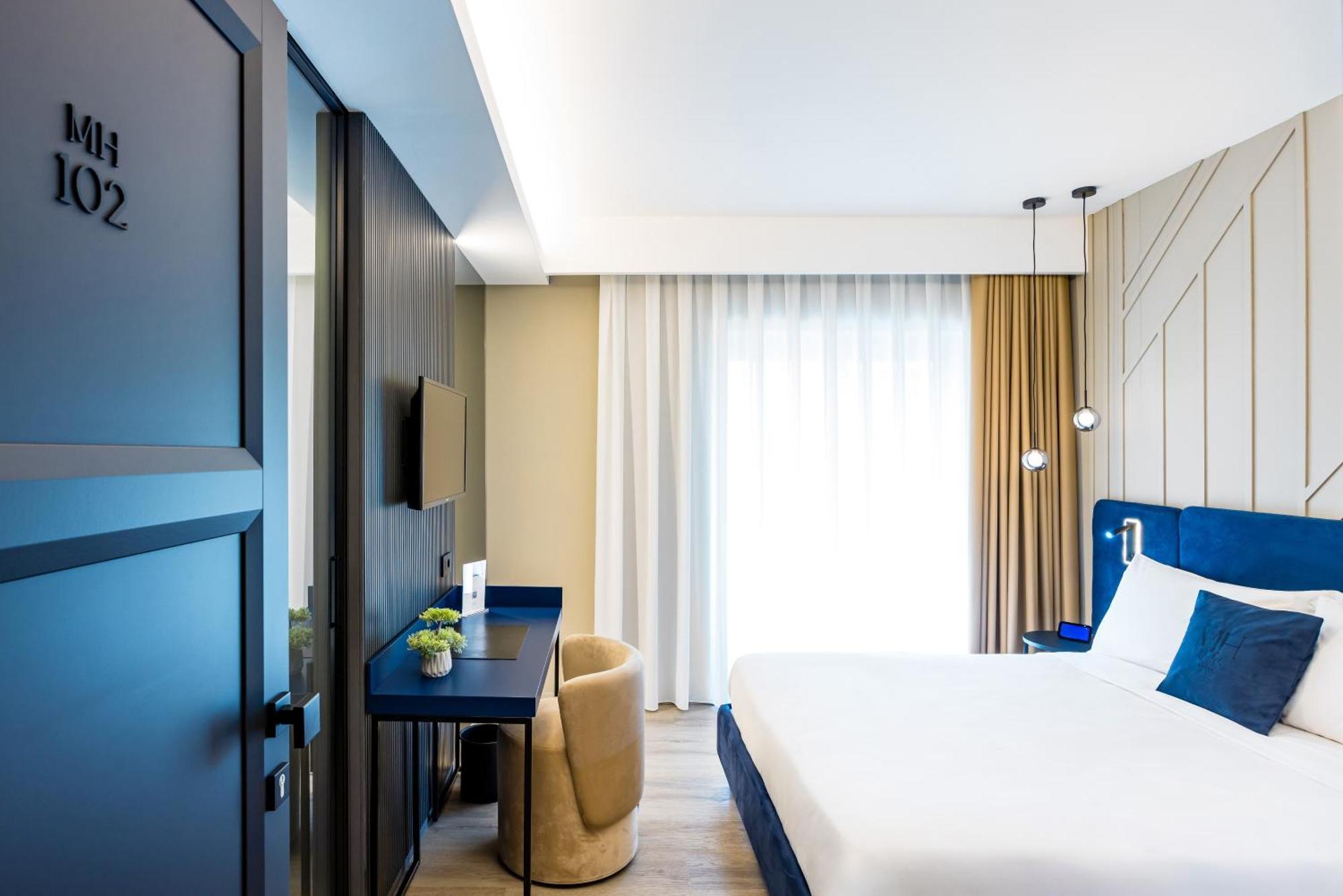 Mh Suites Plebiscito Neapel Exteriör bild