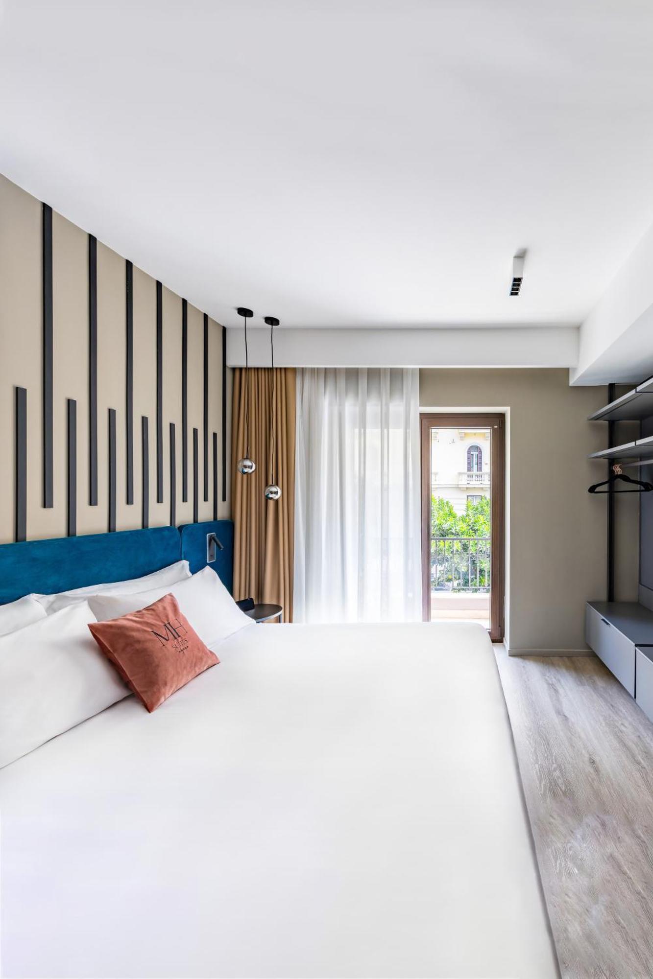 Mh Suites Plebiscito Neapel Exteriör bild