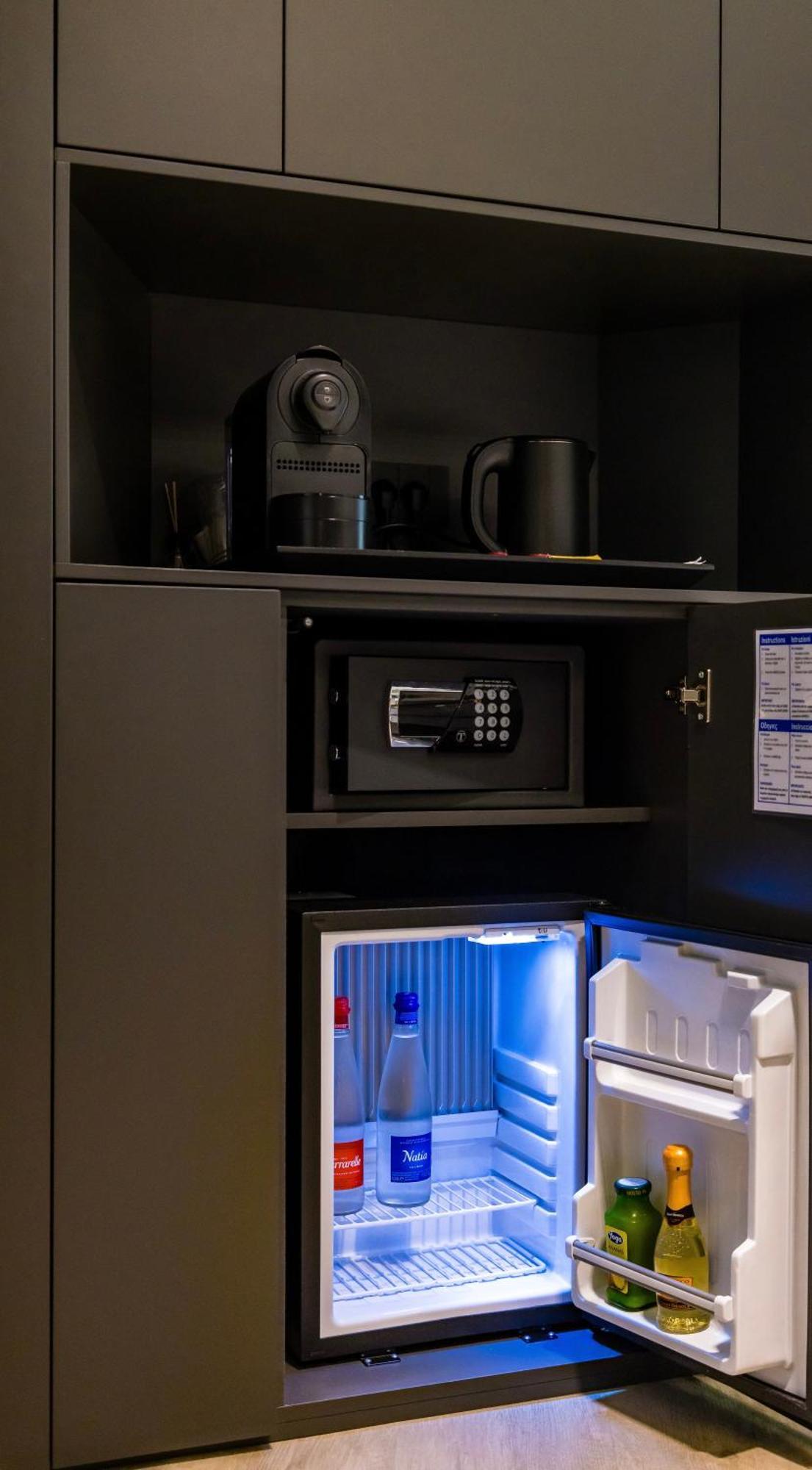 Mh Suites Plebiscito Neapel Exteriör bild